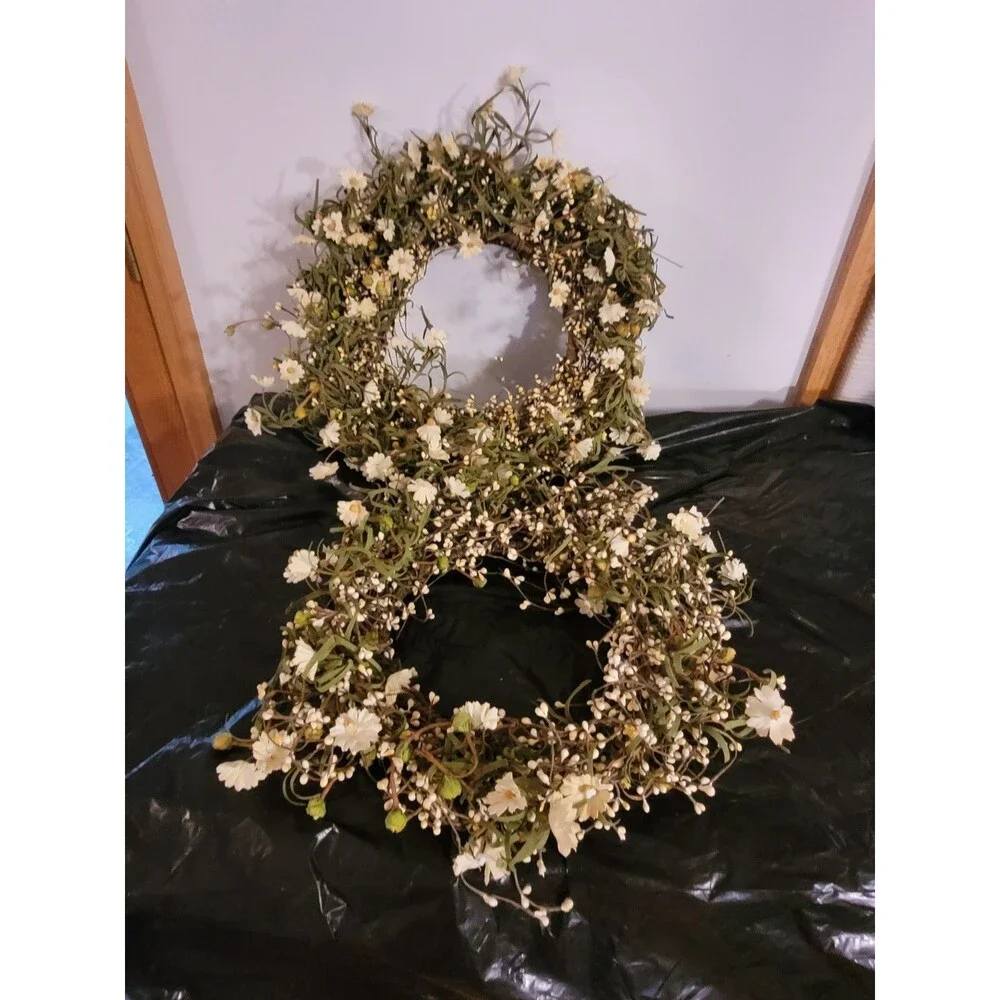 2 Rustic Wreaths 18